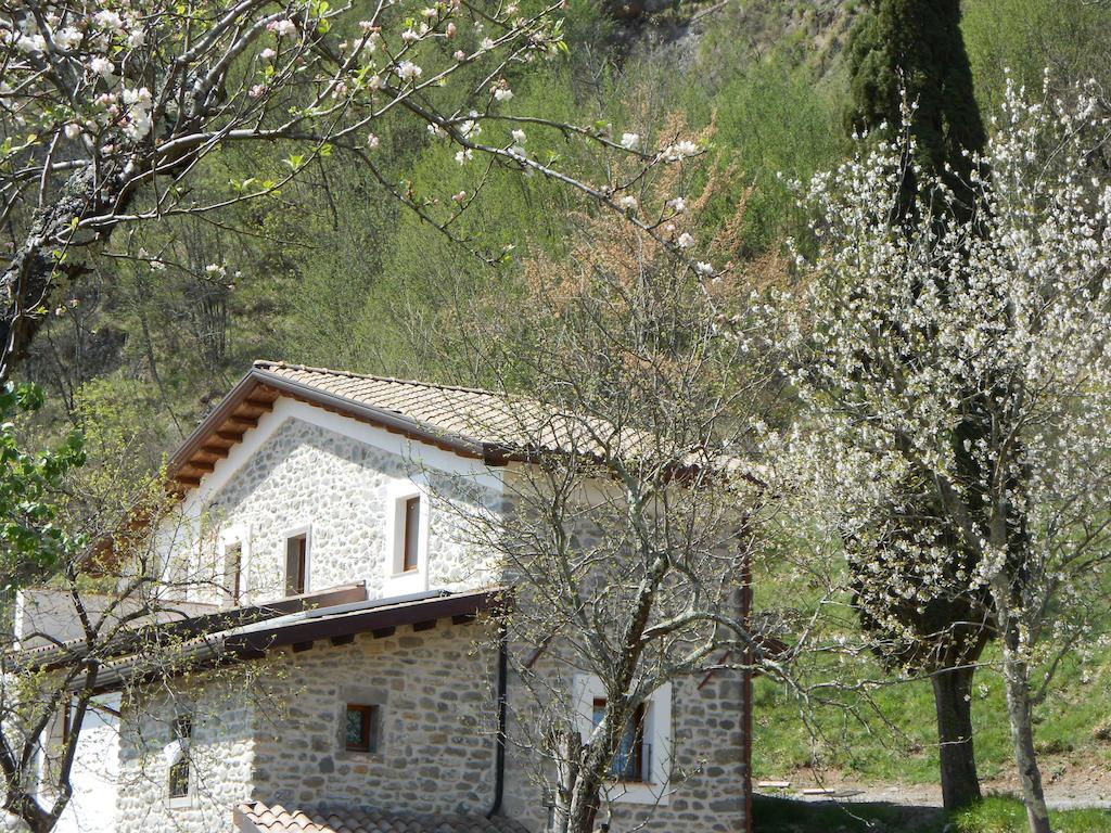 Agriturismo Di La Dall'Acqua فيفيزانو المظهر الخارجي الصورة